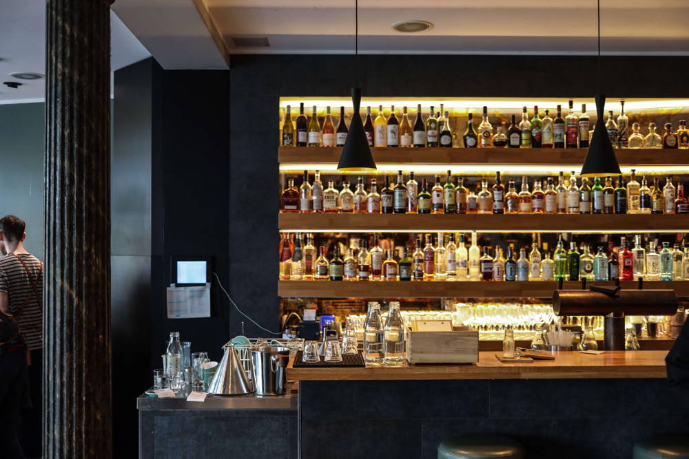 Bar Commonground Blick auf die Bar