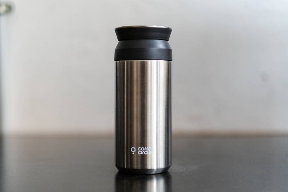 Wiederverwendbare Kaffeebecher Welcher wiederverwendbare Kaffeebecher besteht den Test.