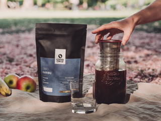 coffeecircle-brewjar-cold-brew-karibu-04.jpg