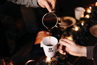 Kaffeemoment an Weihnachten Kaffeemoment an Weihnachten