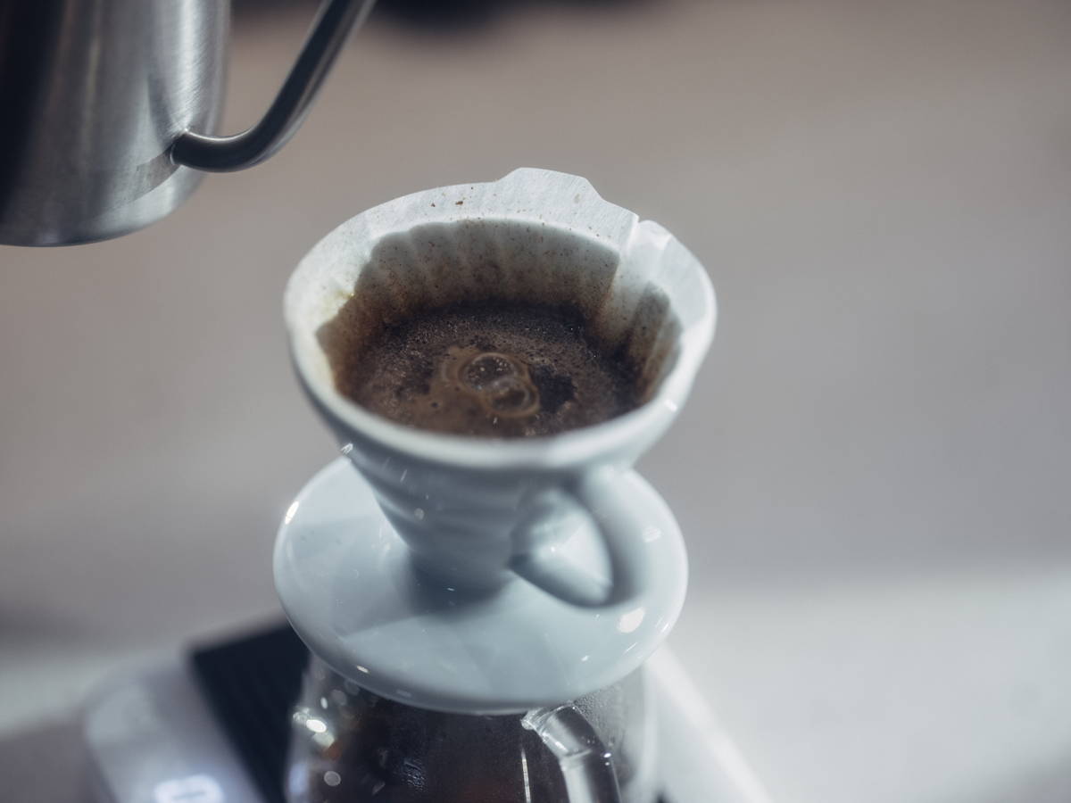Kaffeezubereitung mit dem Handfilter Anleitung in 7 Schritten Coffee