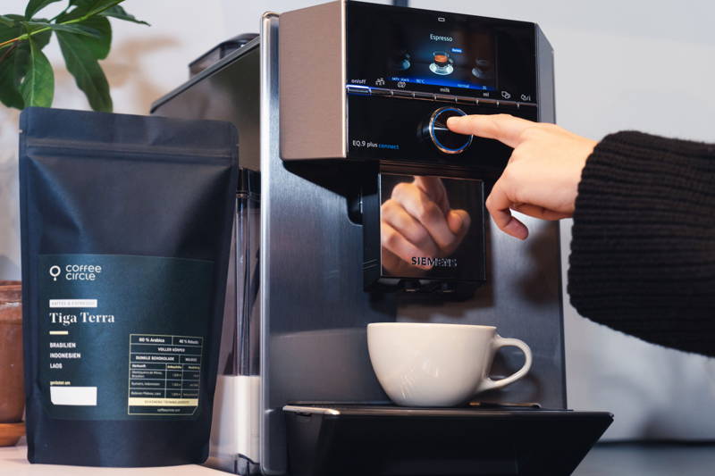 Tiga Terra Kaffee für Vollautomaten in der Siemens EQ 9 plus connect