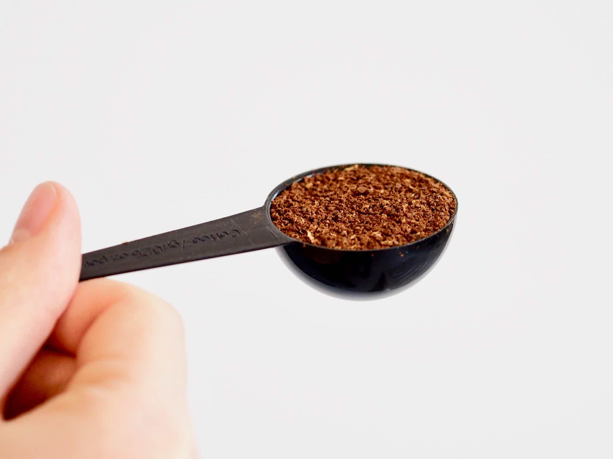 Kaffeedosierung Wie viel Kaffee es pro Tasse braucht Coffee Circle
