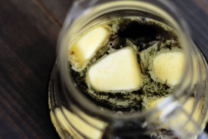 Bulletproof Coffee: Heiß und fettig. Und lecker?