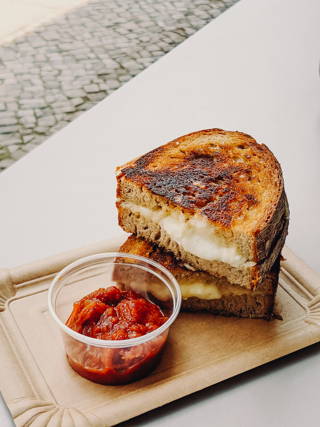 Grilled cheese café Grilled cheese café