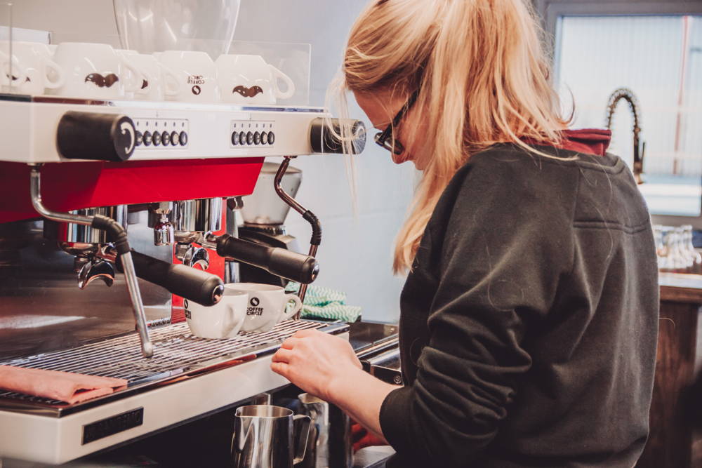 Auf einen Kaffee mit Lisa von der RUNBASE Berlin Hier gibt es richtig guten Kaffee