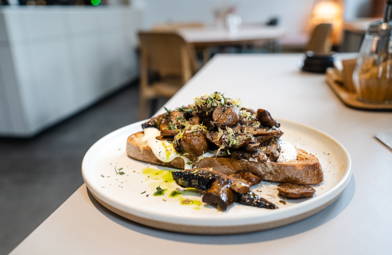 your-perfect-sunday-brunch-sauteed-mushrooms-and-caramelised-french-toast