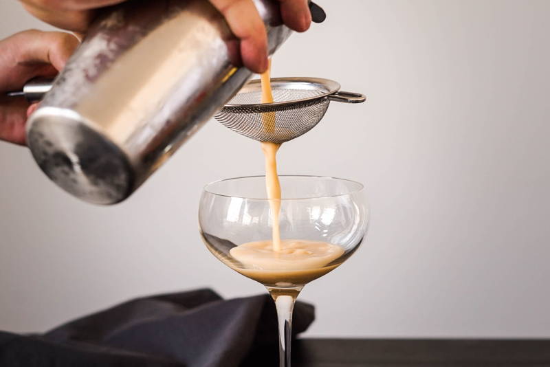 5 einfache Rezepte für Kaffee-Cocktails zum Selbermachen