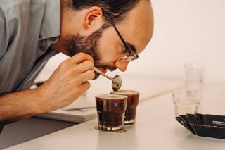 Hannes beim Cupping Hannes beim Cupping