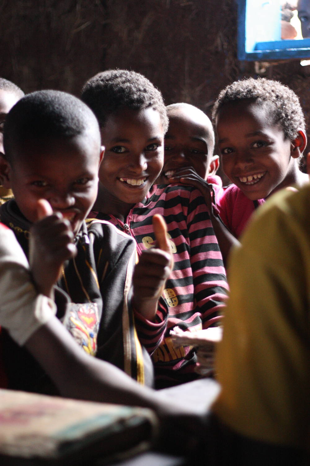 Wir treffen Schulkinder in Äthiopien