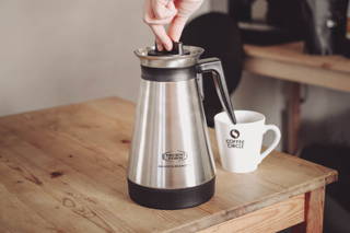 Moccamaster Kanne Frischer Kaffee aus dem Moccamaster