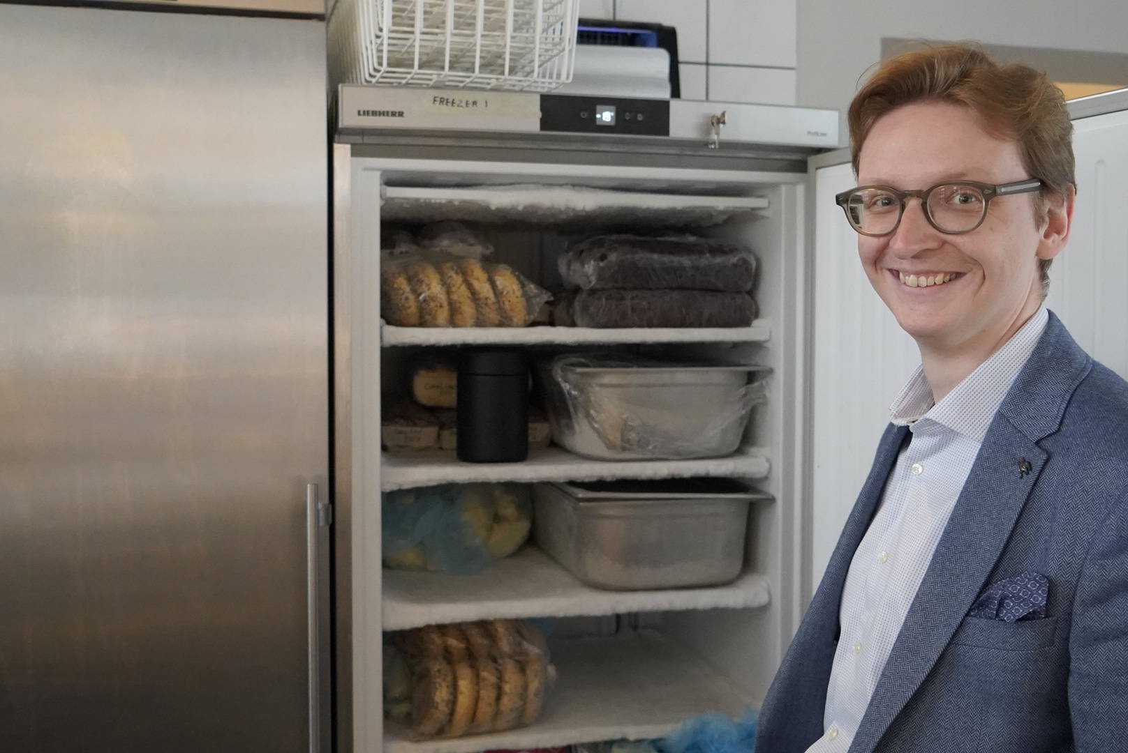 Luftdicht verschlossener Kaffee im Froster