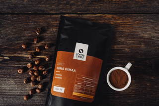 Unser Buna Dimaa Kaffee ist ein Blend aus äthiopischen und kolumbischen Bohnen, wodurch er einen vollmundigen Geschmack erhält
