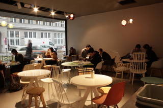 coffeecircle_berlincoffeeguide_westberlin_8.JPG Coffeecircle Coffeeguide