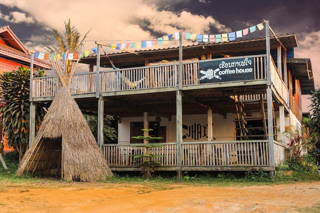 Kaffeeanbau in Laos Zu Besuch