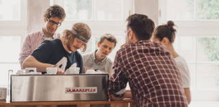 Unser Service für Partner Wir bieten Workshops und Hilfe beim Einstellen von Mühle und Maschine für unsere Partner