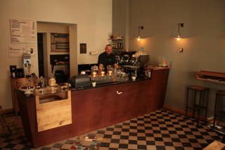 coffeecircle_berlincoffeeguide_chapterone_6.jpg Coffeecircle Coffeeguide