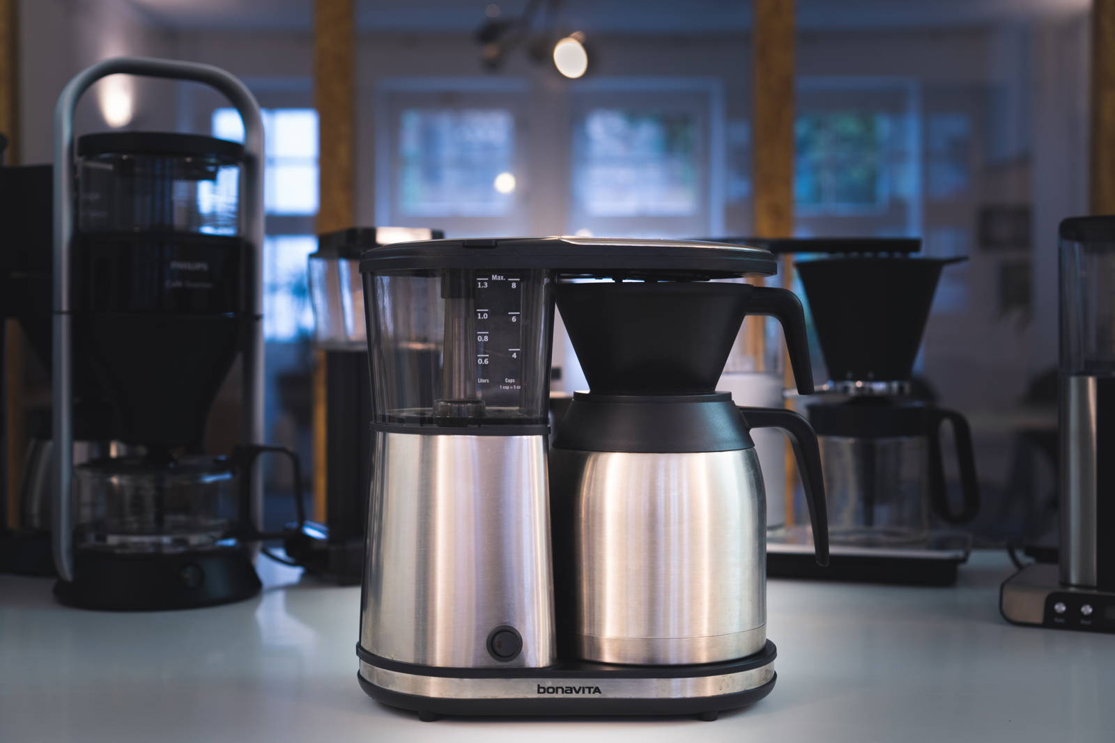 Koolatron Kenmore 12-Tassen Kaffeemaschine – 1,8 L, Programmierbar Mit Timer & Schnellbrühtechnologie