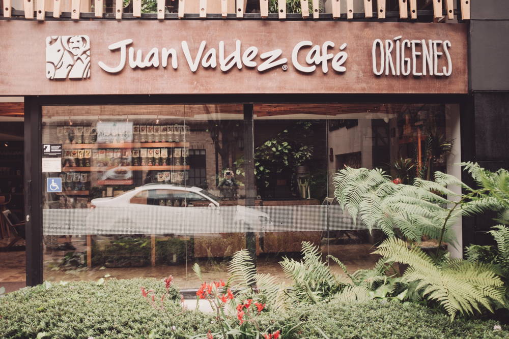 Juan Valdez Orígenes Neben gutem Kaffee findet man hier auch viele Informationen über die Geschichte des Landes