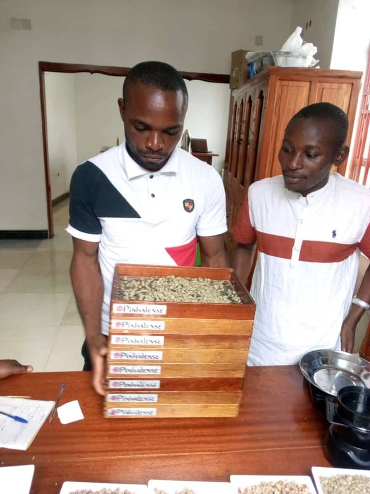 CuppingLab_Butembo_Kongo6.jpg