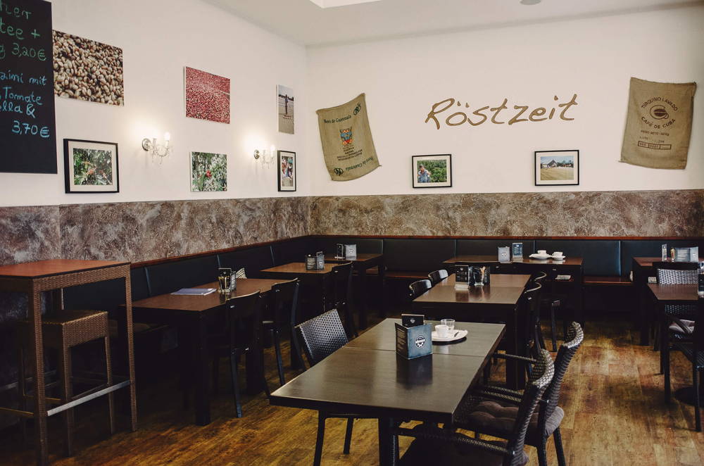 Das Café von innen Das Café von innen