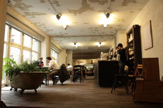 Coffeecircle_Coffeeguide_Berlin_Companion_Coffee_4.JPG Coffeeguide Berlin