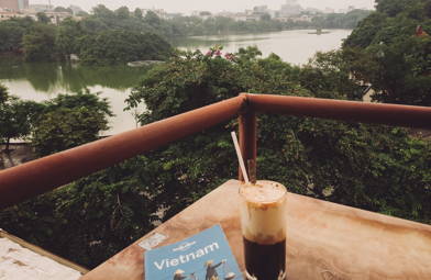 so-trinkt-vietnam-kaffee