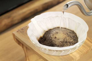 Hario Papierfilter Kaffee zubereiten - der Filter macht's