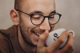 Felix genießt unseren Epresso Kaffeepause muss sein