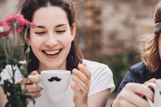 Zeit mit Freunden Noch besser mit Kaffee