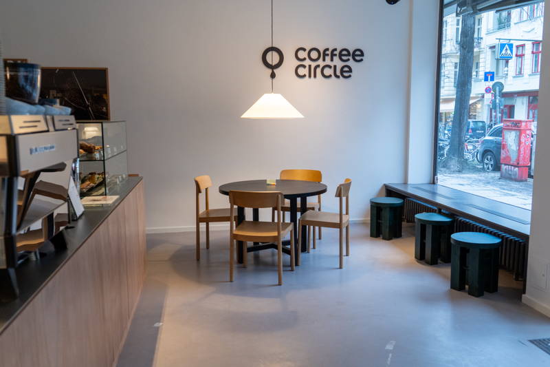 Coffee Circle Savignyplatz innen, Sitzbereich