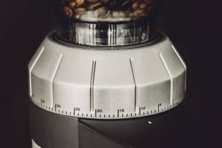 coffeecircle-graef-cm800-kaffeemuehle-2.jpg Graef CM 800 Espressomühle