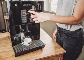 Vollautomat von WMF Kaffeezubereitung im Vollautomaten