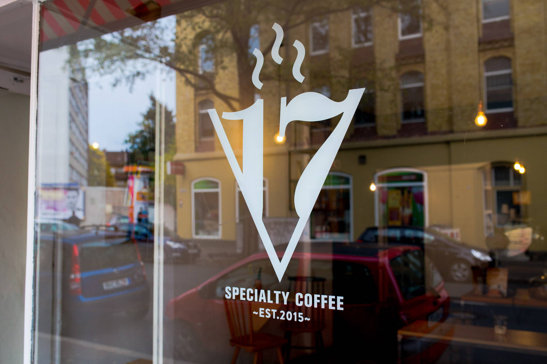 V17