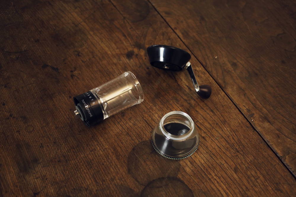 Einzelteile der Handmühle Die neue Handground Kaffeemühle im Test