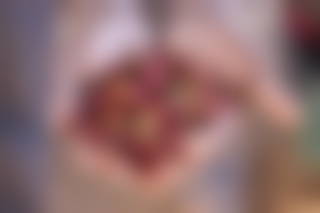 Kaffeekirschen von Hand geerntet Gereift bis sie rot sind