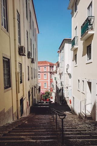 Coffee-Circle-Kaffee-in-Lissabon10. 07. 2015, 14.25.10 20.jpg Coffeecircle Coffeeguide, Lissabon
