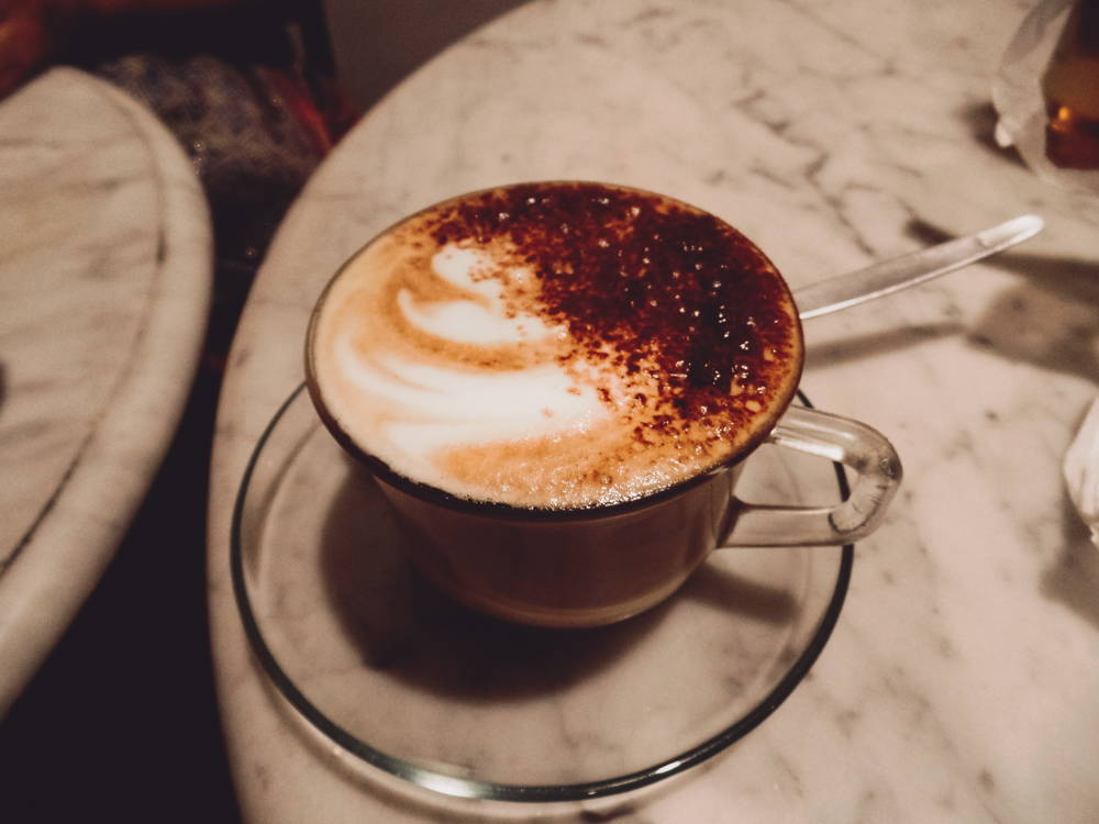 coffeecircle-guide-jakarta-café-bakoel-1.jpg